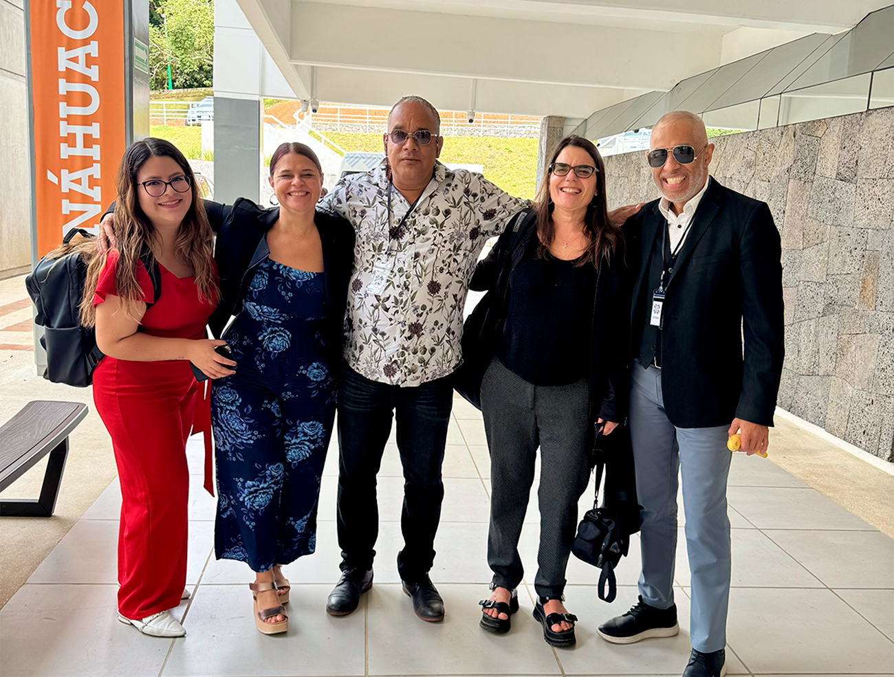 gelery gruop 001 lessly oleary