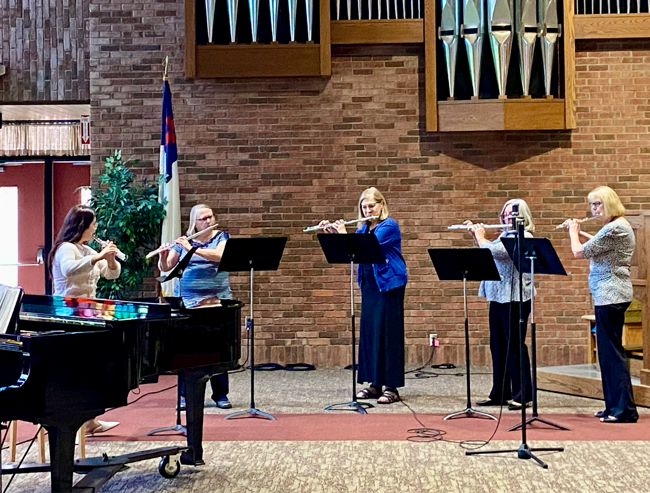 gelery gruop 007 lessly oleary